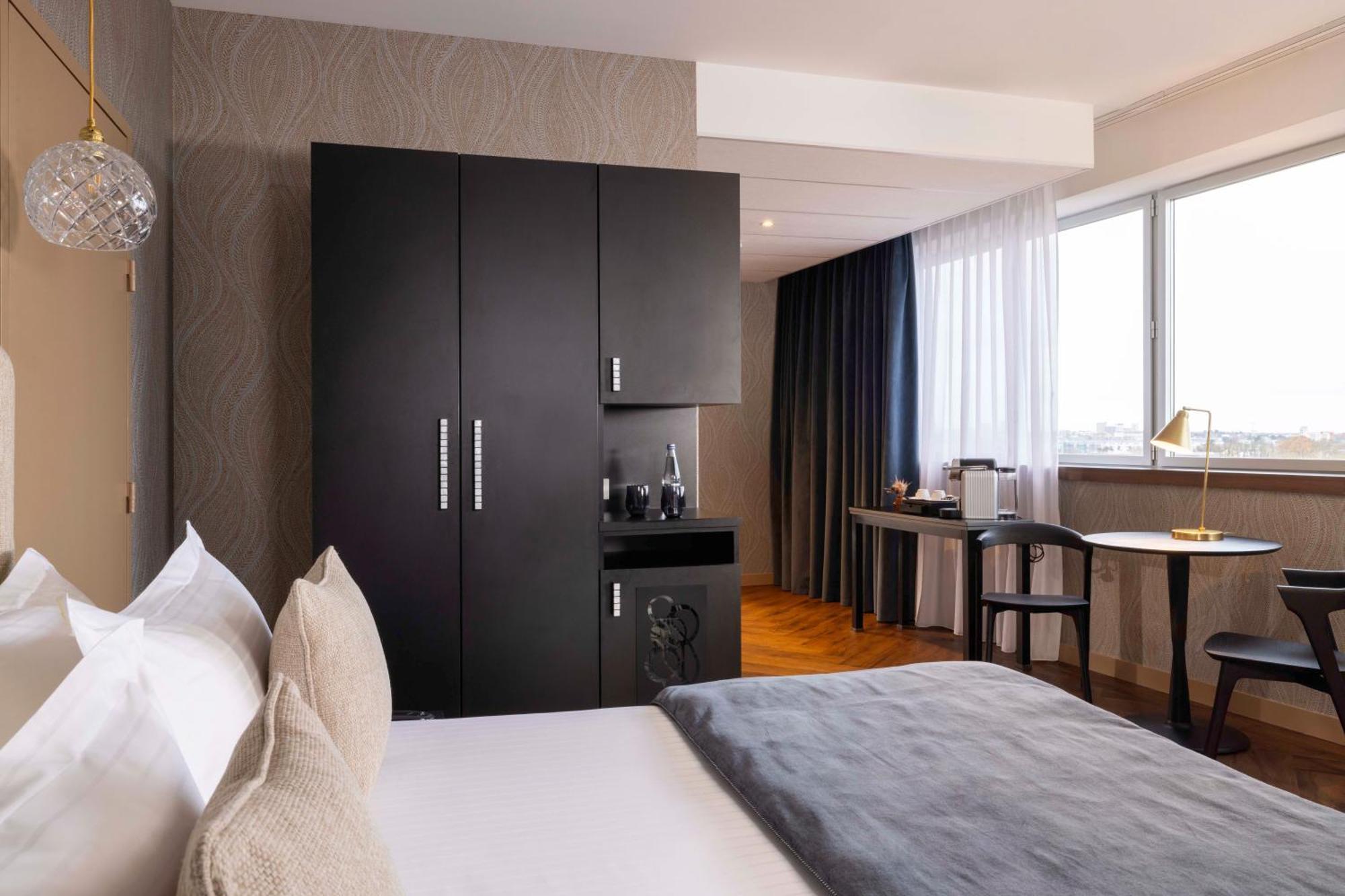 Western Isidore Hotel 4*